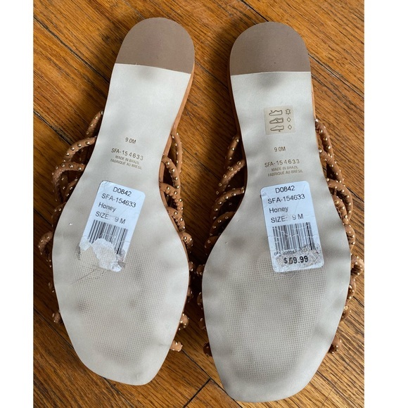 Saks Fifth Avenue Gold Stud Tan Suede Strappy Flat Gladiator Greek Moto Sandals - Picture 3 of 3